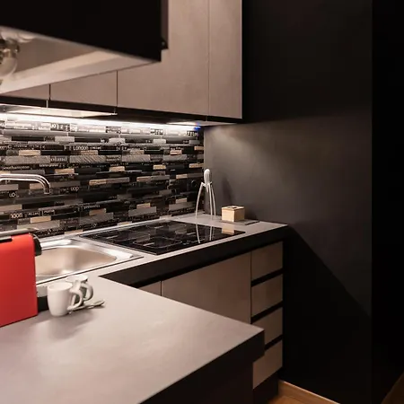 דירה Luxury Art & Chromotherapy Apt-hospital District5
