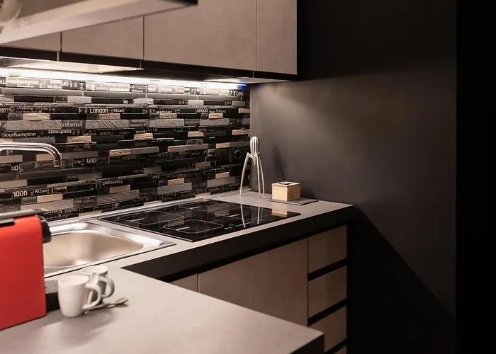 Appartement Luxury Art & Chromotherapy Apt-hospital District5